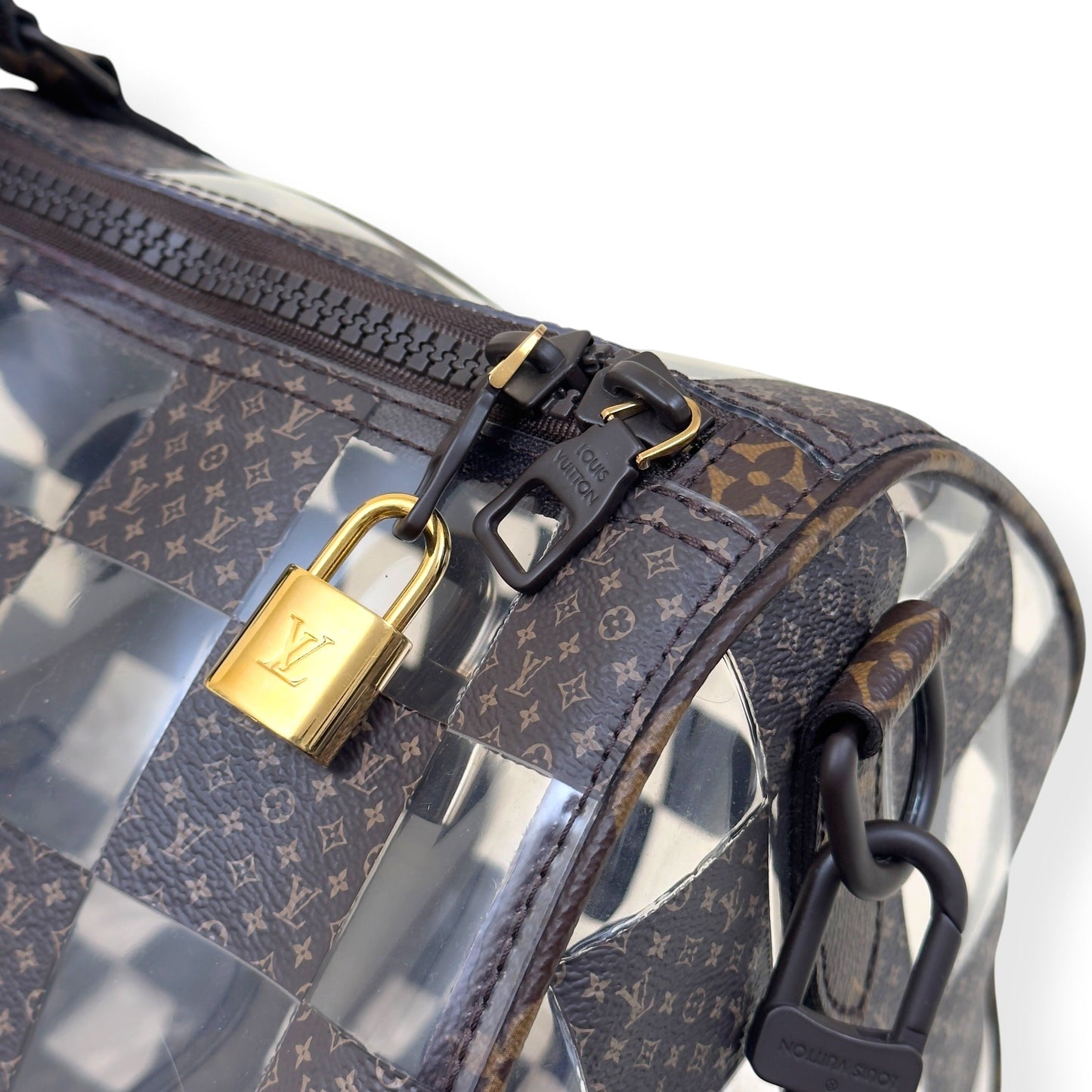 LOUIS VUITTON KEEPALL BANDOULIERE MONOGRAM CHESS DUFFLE BAG BROWN / CLEAR 50 | O/S, Brown