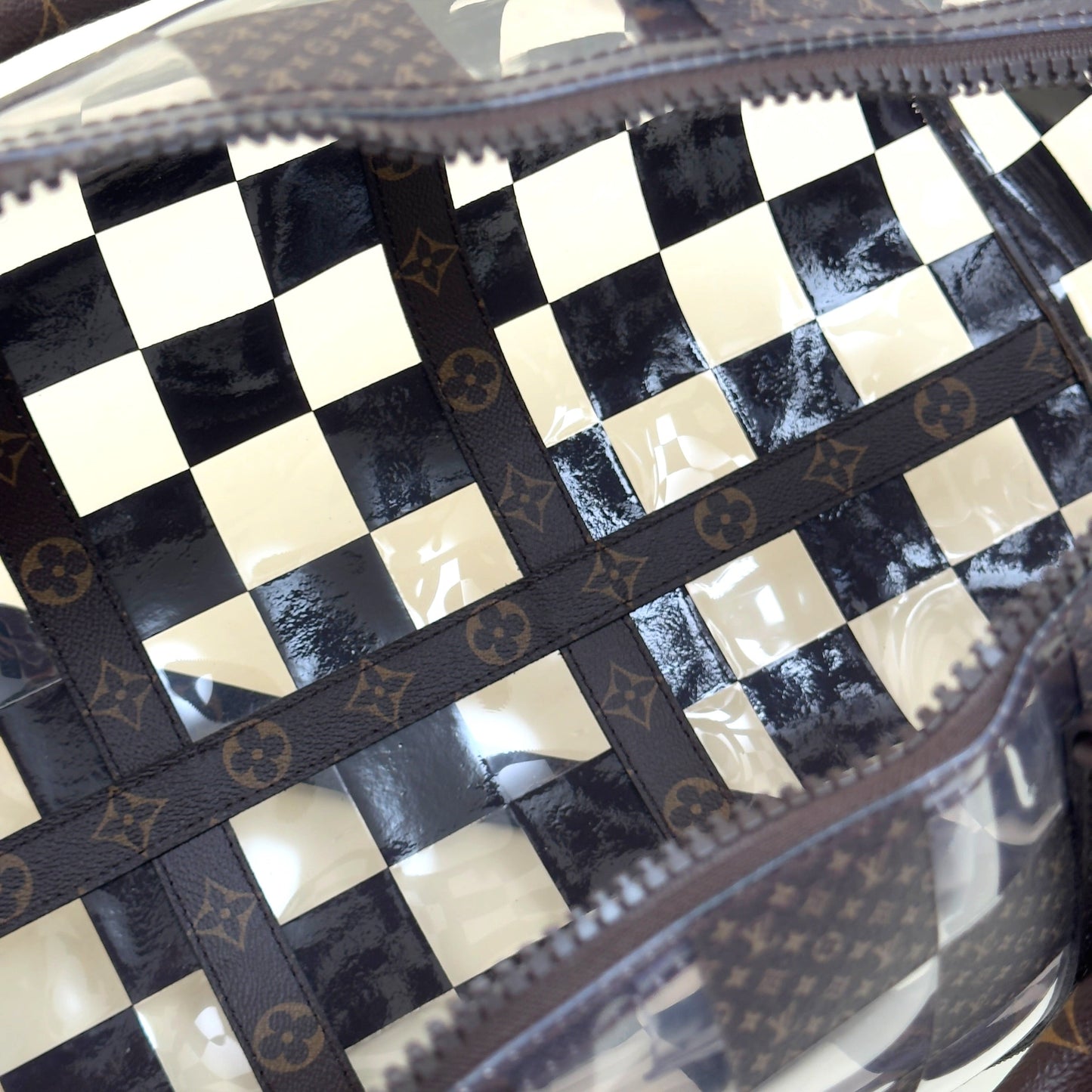 LOUIS VUITTON KEEPALL BANDOULIERE MONOGRAM CHESS DUFFLE BAG BROWN / CLEAR 50 | O/S, Brown
