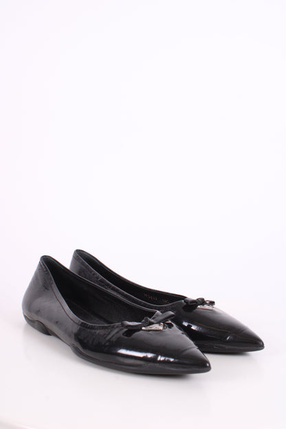 Prada Patent Flat Shoes Black 40.5 | O/S, Black