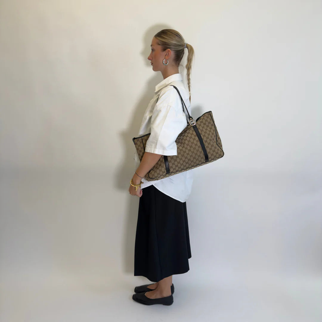 https://cdn.shopify.com/s/files/1/0564/9376/8855/files/IMG_8559_c5db26b2-d675-486a-922e-9591f31faf44.webp?v=1781107269