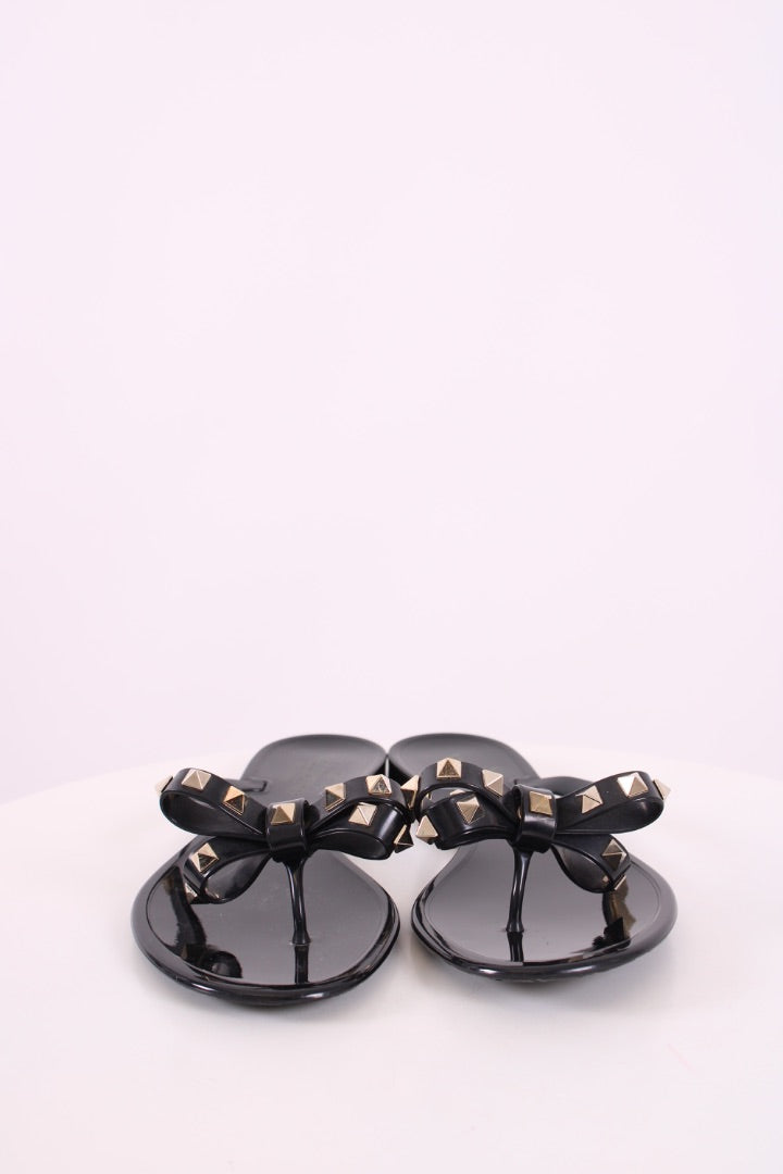 Valentino Rockstud Bow Rubber Sandals Black 39 | DEFAULT TITLE, Black