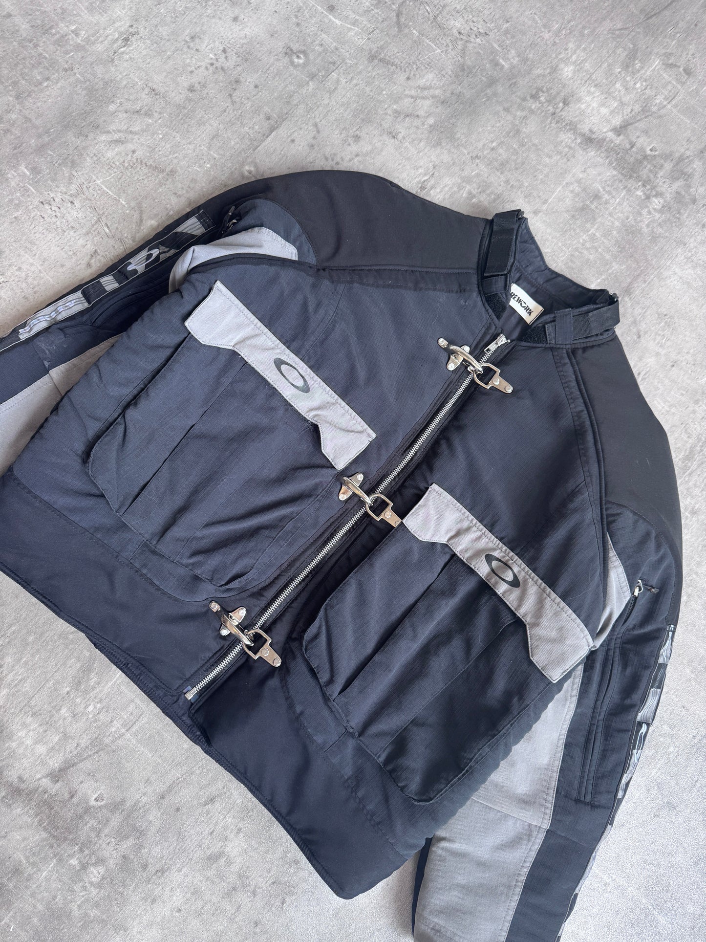 VT Rework: Oakley Fireman's Clasp Padded Technical Bomber