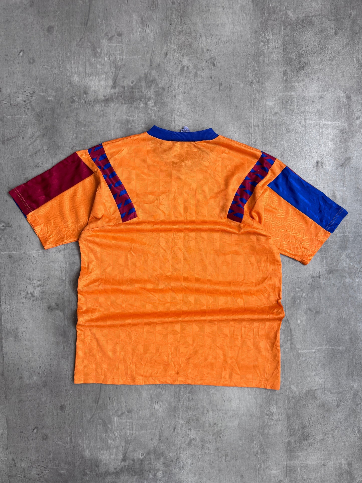 1991/1992 Barcelona European Cup Away Shirt