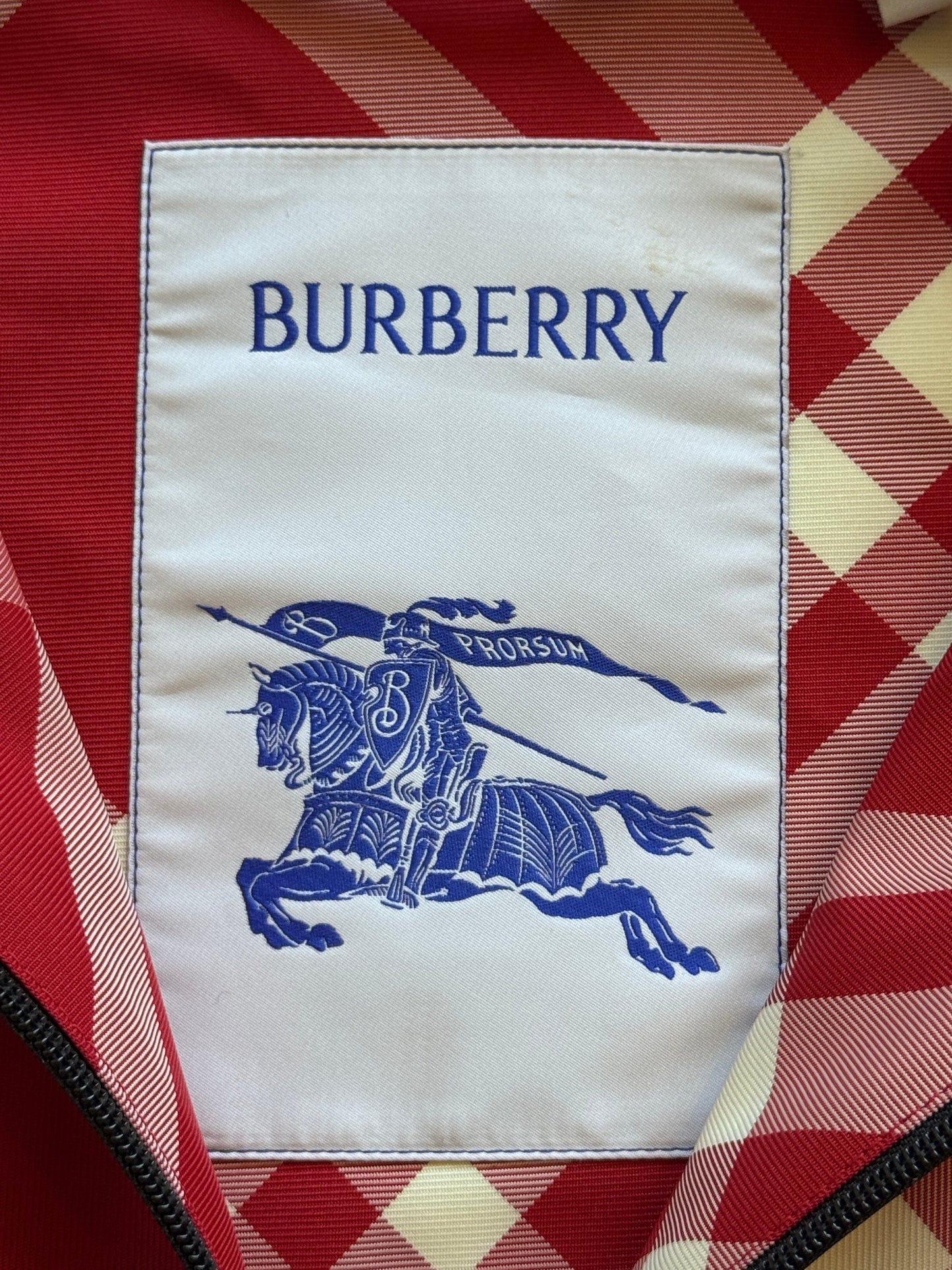 Burberry Red Nova Check Nylon Jacket. FA : 276 | MEDIUM, Multicoloured
