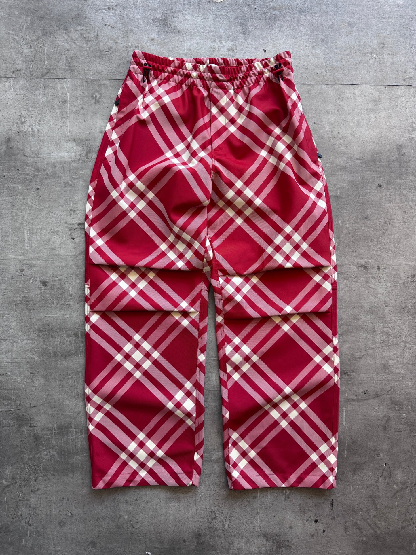 Burberry Red Nova Check Nylon Cargo Trousers. FA : 276 | 30", Multicoloured