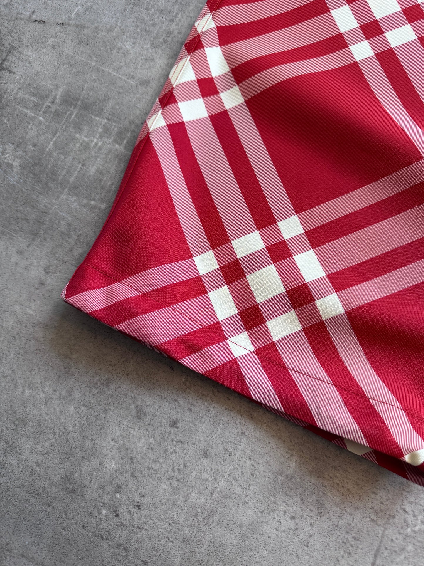 Burberry Red Nova Check Nylon Cargo Trousers. FA : 276 | 30", Multicoloured