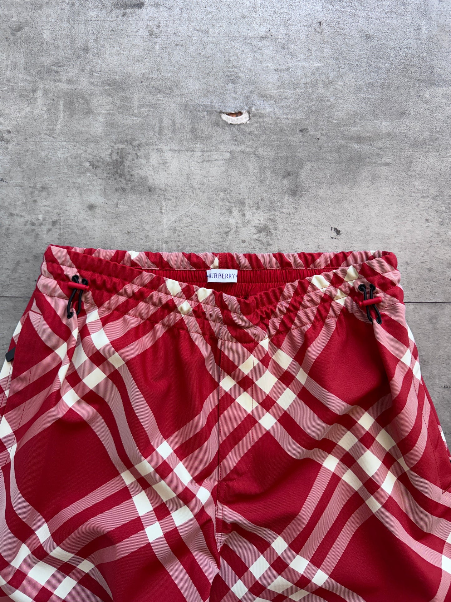 Burberry Red Nova Check Nylon Cargo Trousers. FA : 276 | 30", Multicoloured