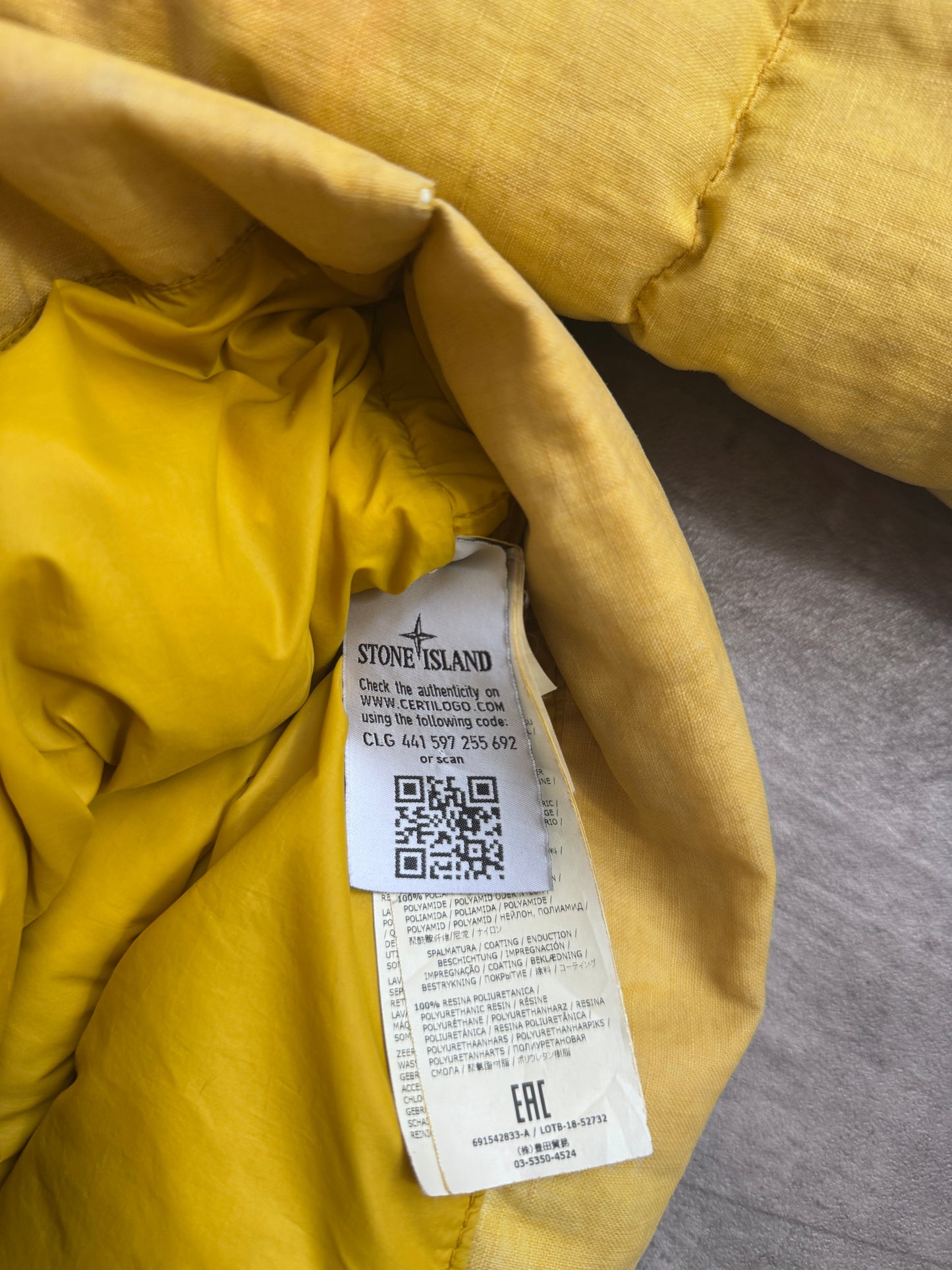 A/W 2018 Stone Island Lino Resinato Down TC Puffer