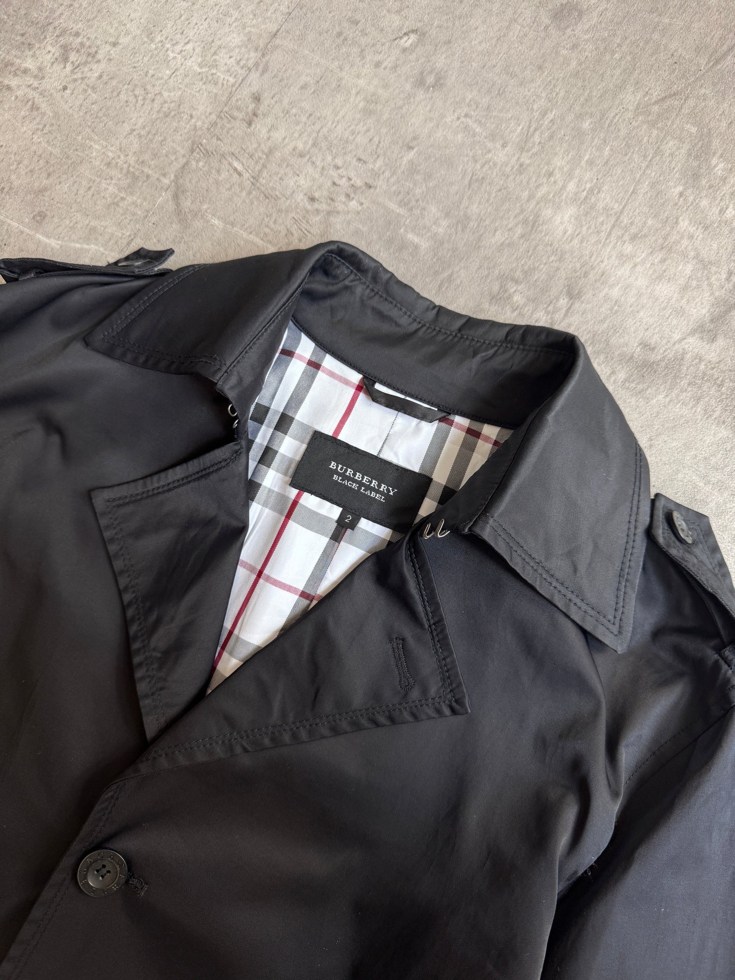 Burberry Black Label Open Collar Lightweight Cropped Trench Jacket