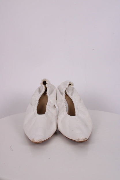Bottega Veneta Almond Court Heels White 39 | O/S, White
