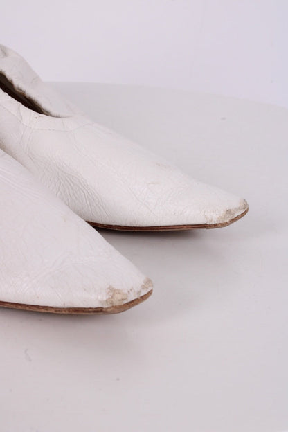 Bottega Veneta Almond Court Heels White 39 | O/S, White