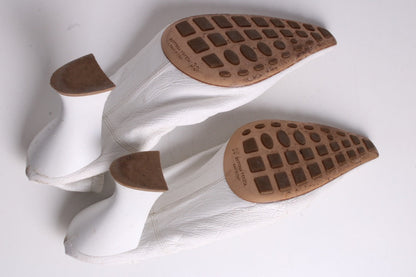 Bottega Veneta Almond Court Heels White 39 | O/S, White