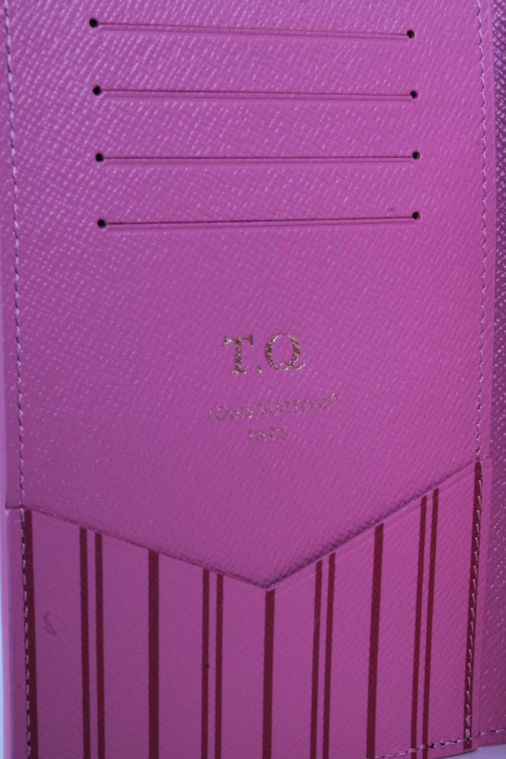 Louis Vuitton Los Angeles Passport Holder Tan/ Pink | O/S, Tan/Pink