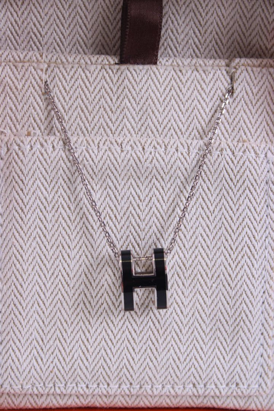 Hermes Mini Pop H Necklace Black | O/S, Black