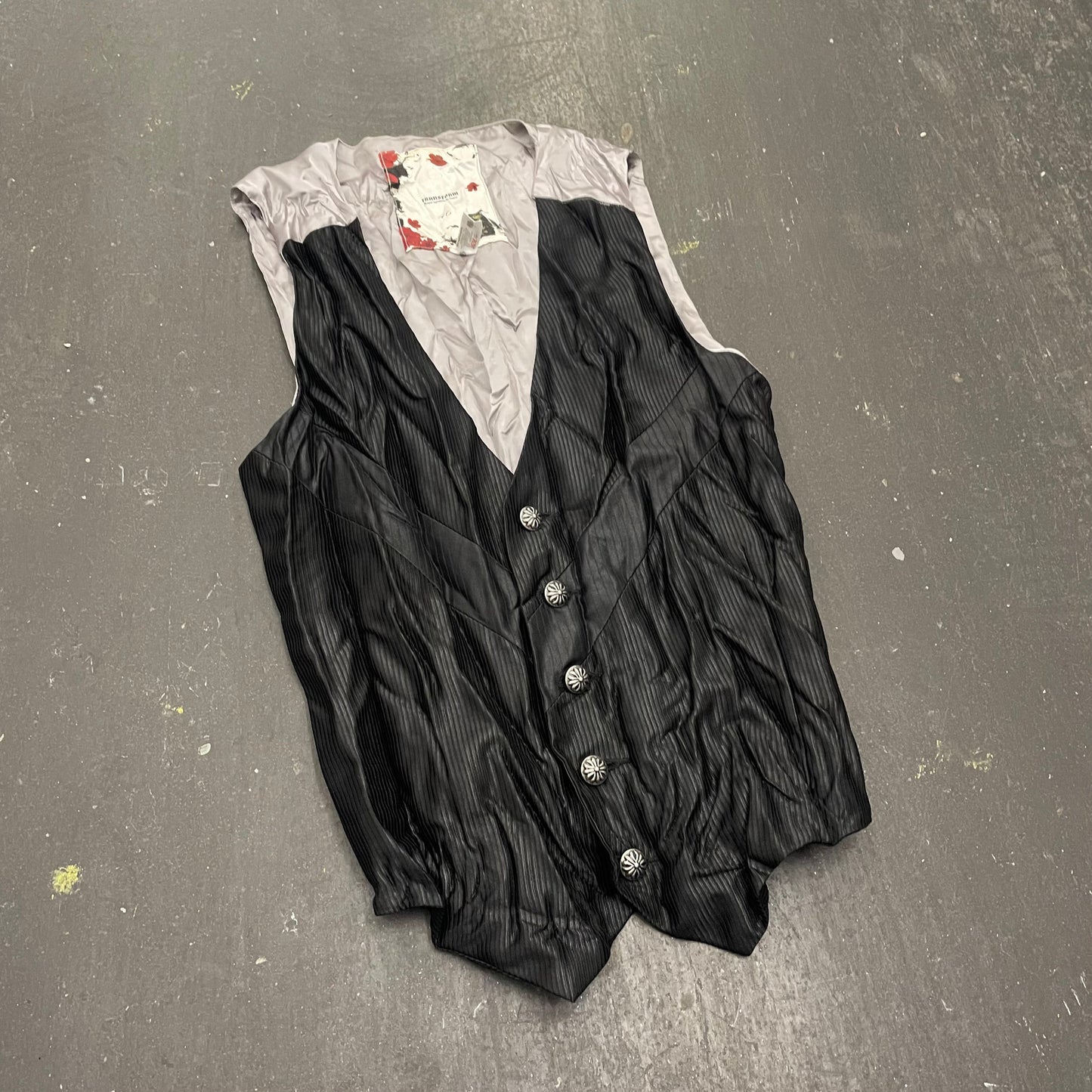 https://cdn.shopify.com/s/files/1/0909/3598/4473/files/IMG_9311.heic?v=1736801685