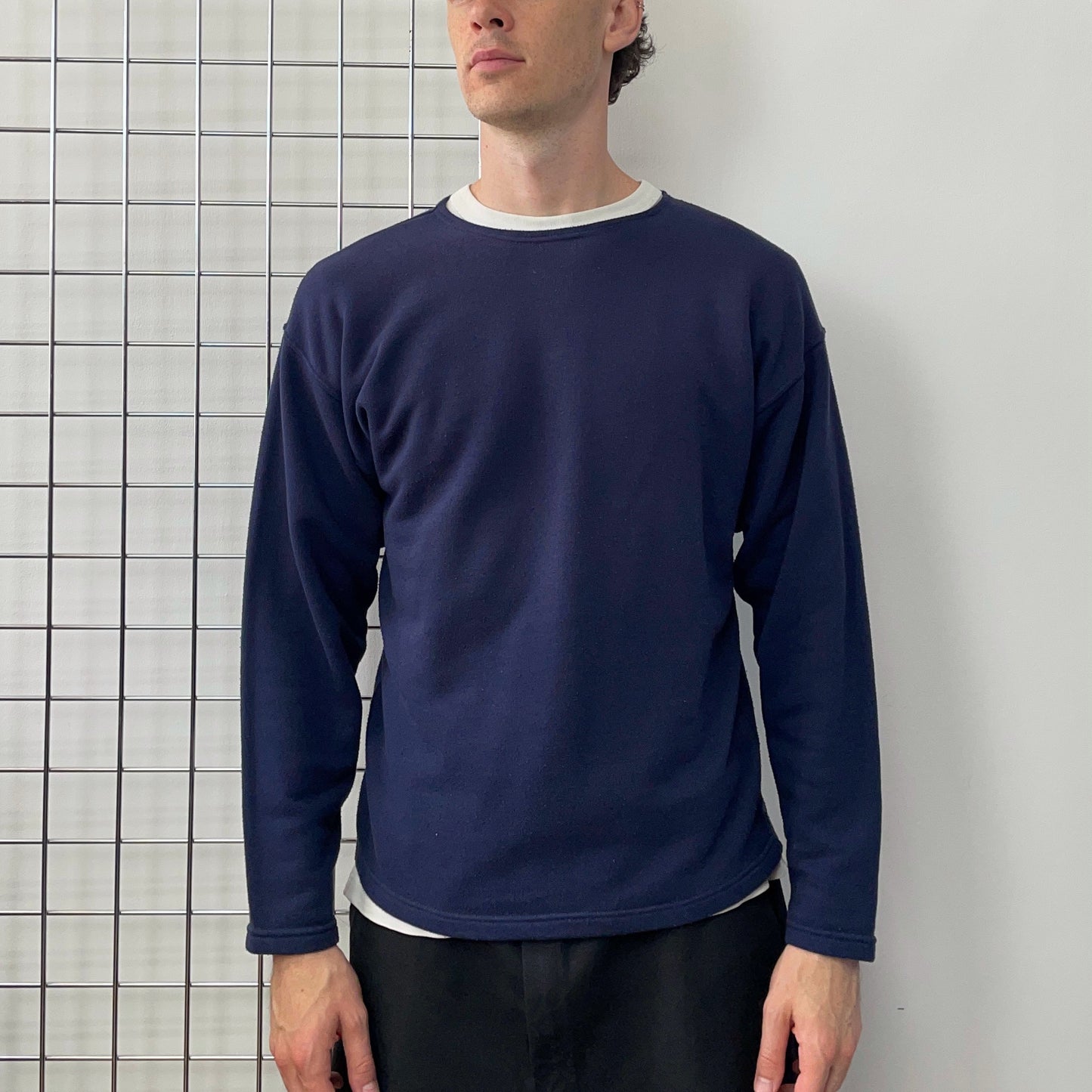 Vintage Navy 90s/00s Sweatshirt | Large, Navy