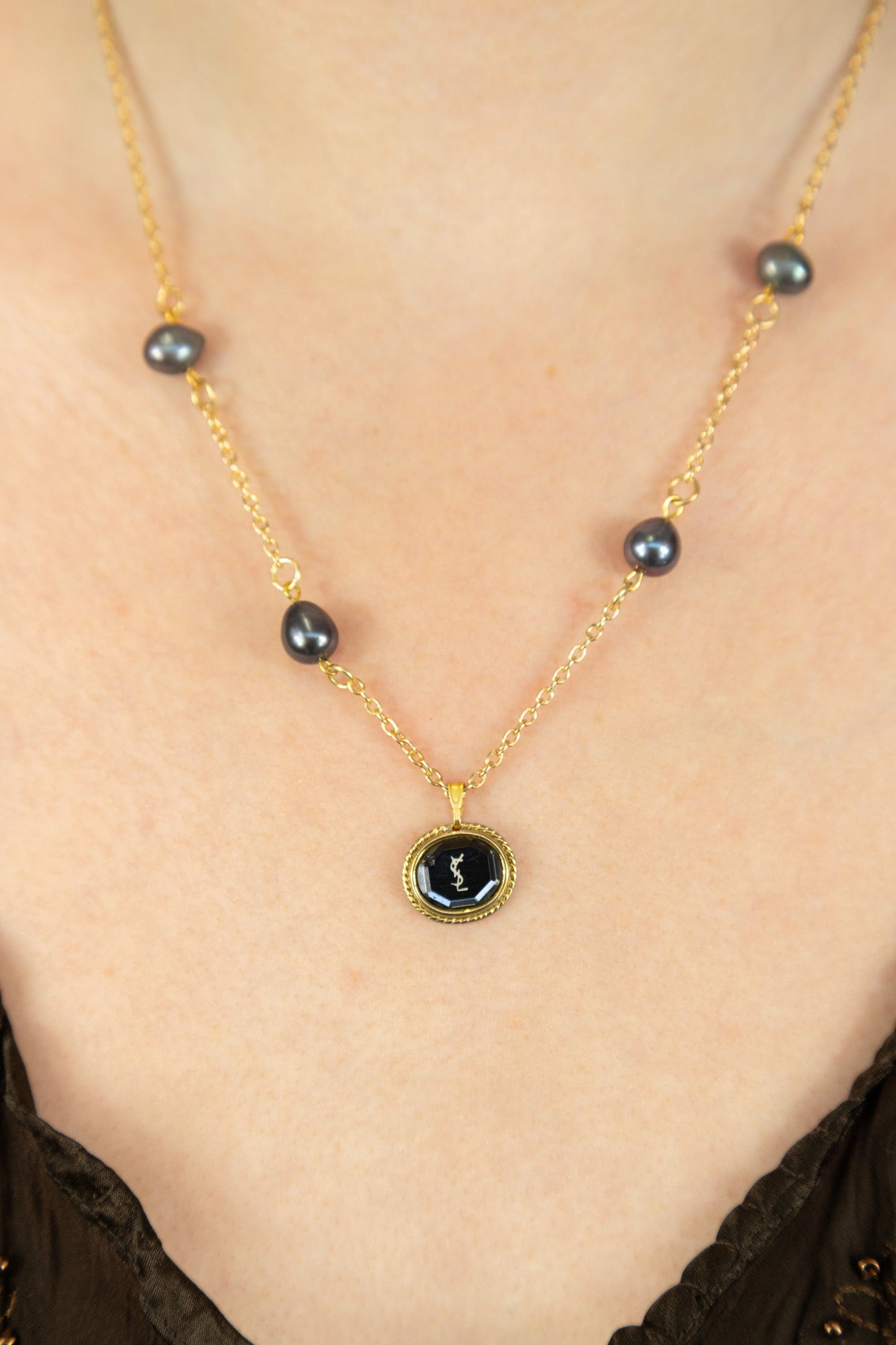 VT Rework: YSL Circle Pendant 4 Cultured Pearls Gold Chain Necklace