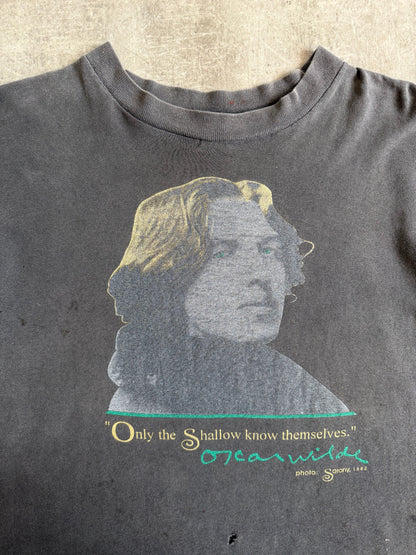1990s Oscar Wilde "Only the shallow know themselves" Graphic Tee