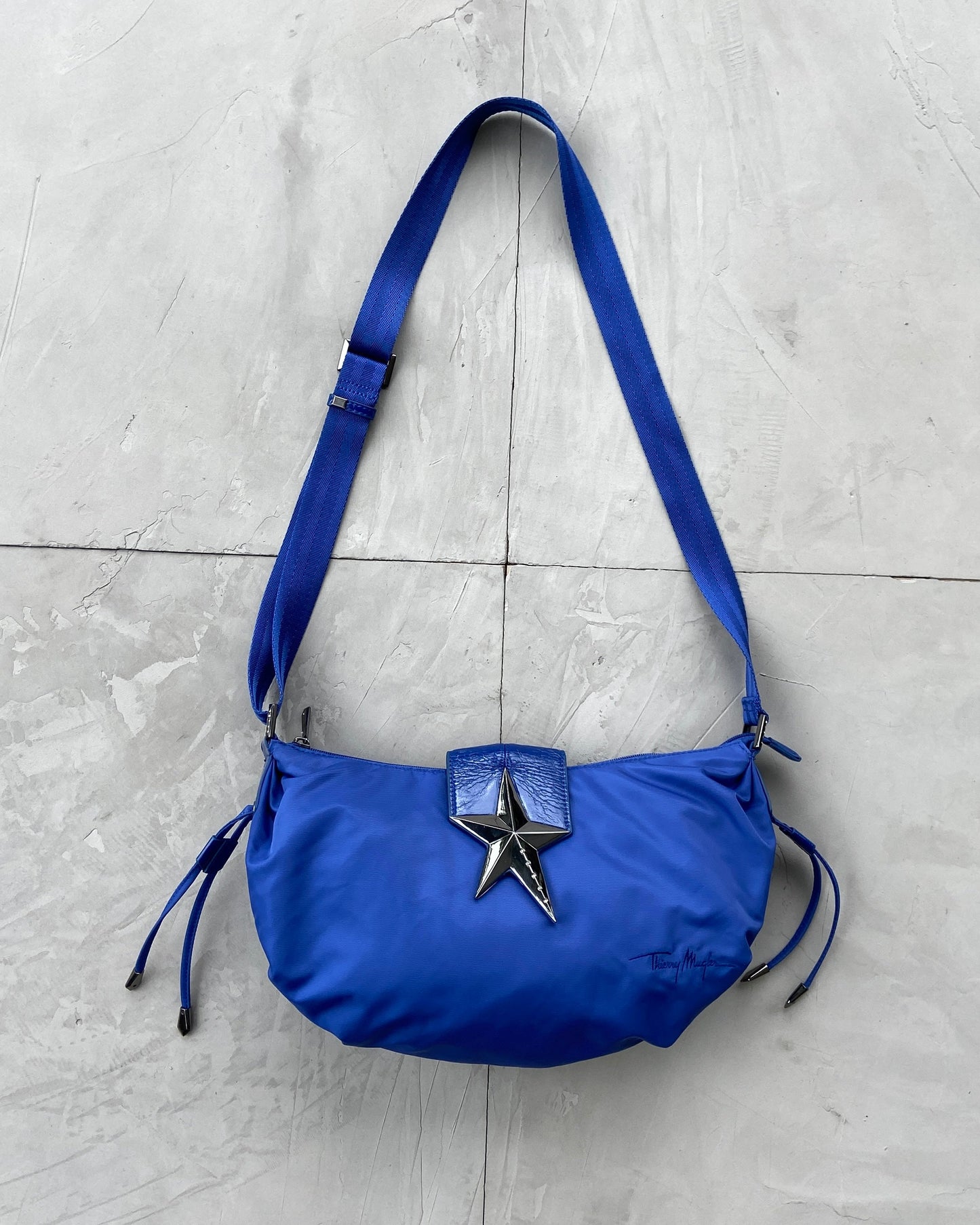 MUGLER NYLON & CHROME STAR SHOULDER BAG. | O/S, Blue
