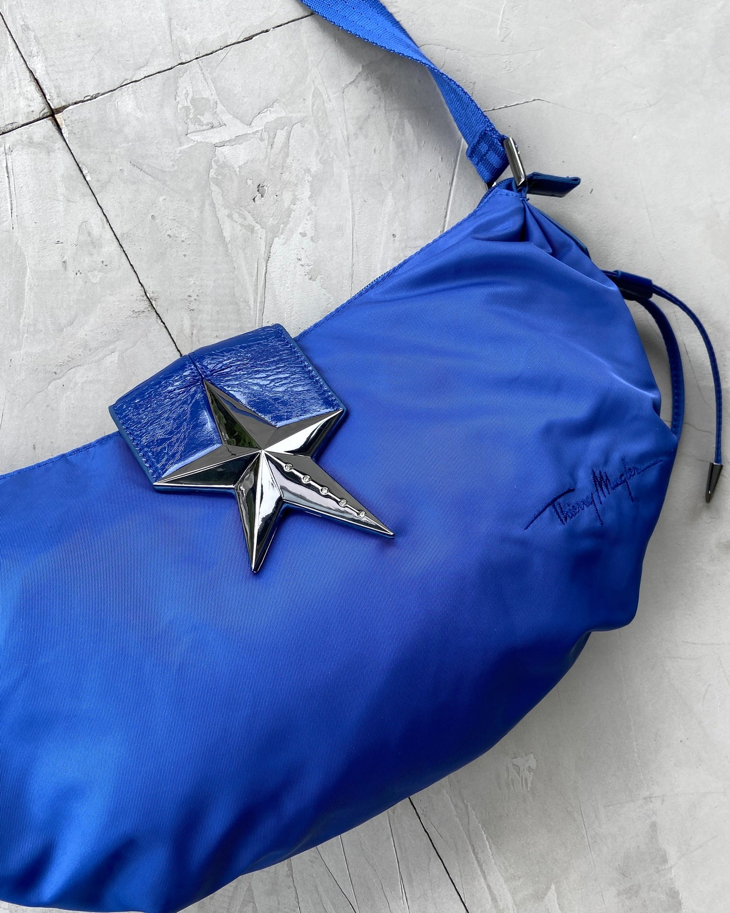 MUGLER NYLON & CHROME STAR SHOULDER BAG. | O/S, Blue