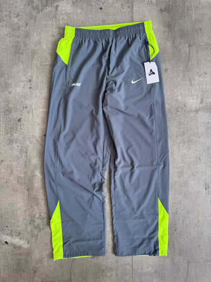 PALACE NIKE TOTAL P90 TRACK BOTTOM GREY