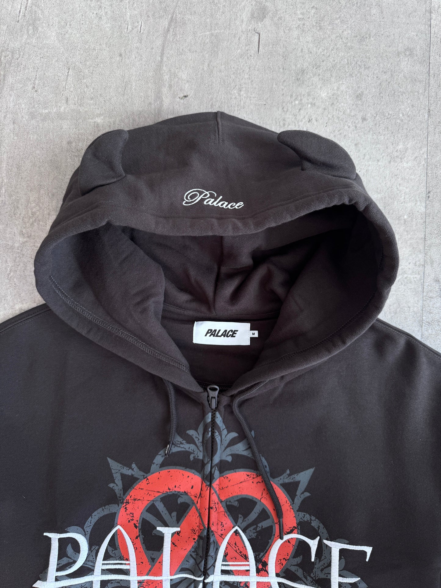 PALACE TRI-GRAM HOOD BLACK