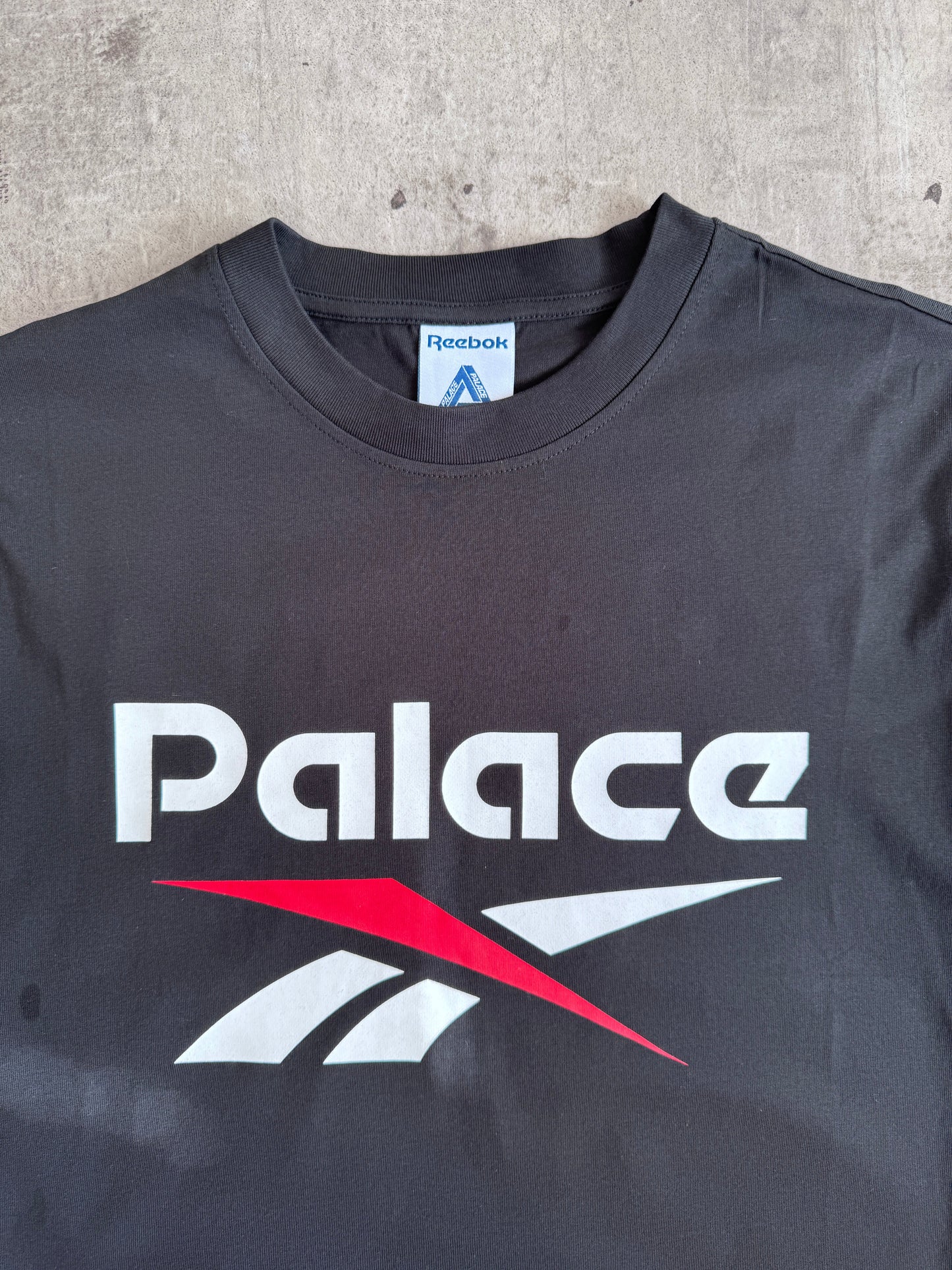 PALACE REEBOK P-BOK T-SHIRT BLACK | Medium, Black