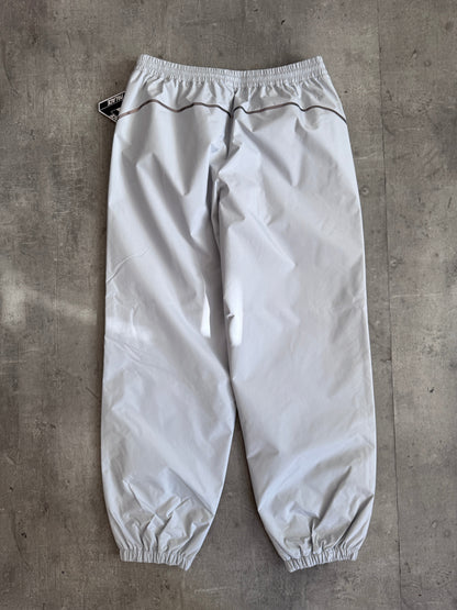 PALACE GORE-TEX WINDSTOPPER ILLUMINATOR JOGGER CLOUD | Large, Grey
