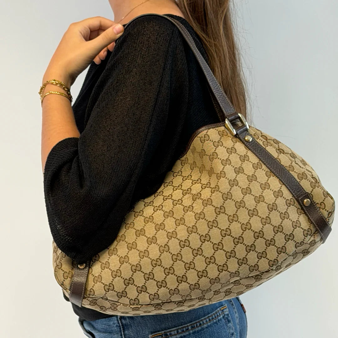https://cdn.shopify.com/s/files/1/0564/9376/8855/files/IMG_9671_b3792679-0ad2-4b97-b2b8-c57ac98a318c.webp?v=1782909170