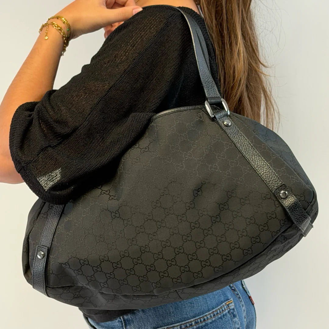 https://cdn.shopify.com/s/files/1/0564/9376/8855/files/IMG_9700_fdbeb634-f02c-4702-8fcc-17a5c10a6135.webp?v=1782909694