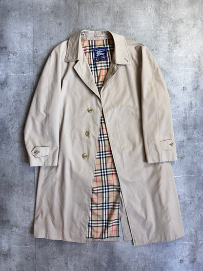 Burberry Classic Single Breasted Beige Trench Coat