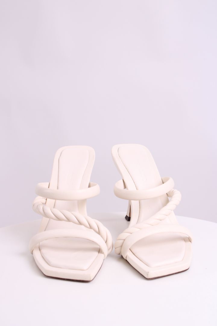 Jimmy Choo Diosa Twist Heels White 39.5 | O/S, White