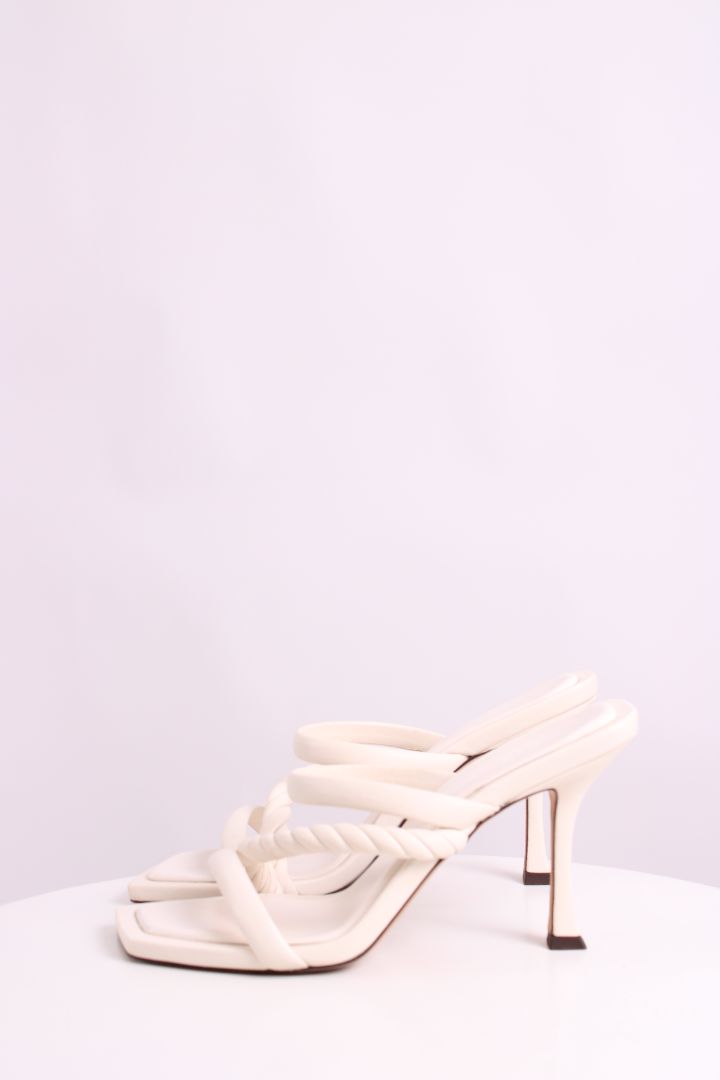 Jimmy Choo Diosa Twist Heels White 39.5 | O/S, White