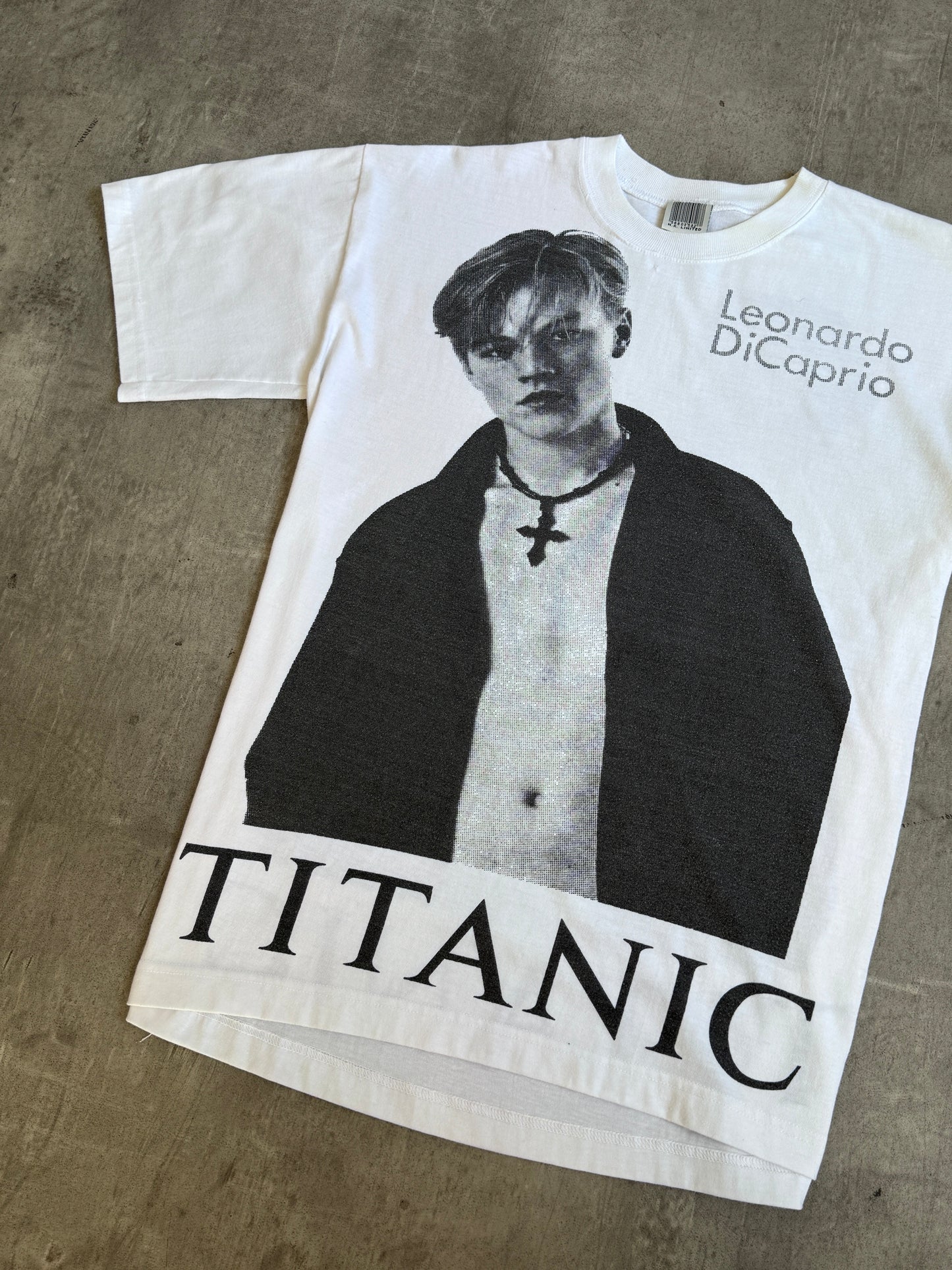1990s Titanic Promo Leonardo Dicaprio Graphic Tee