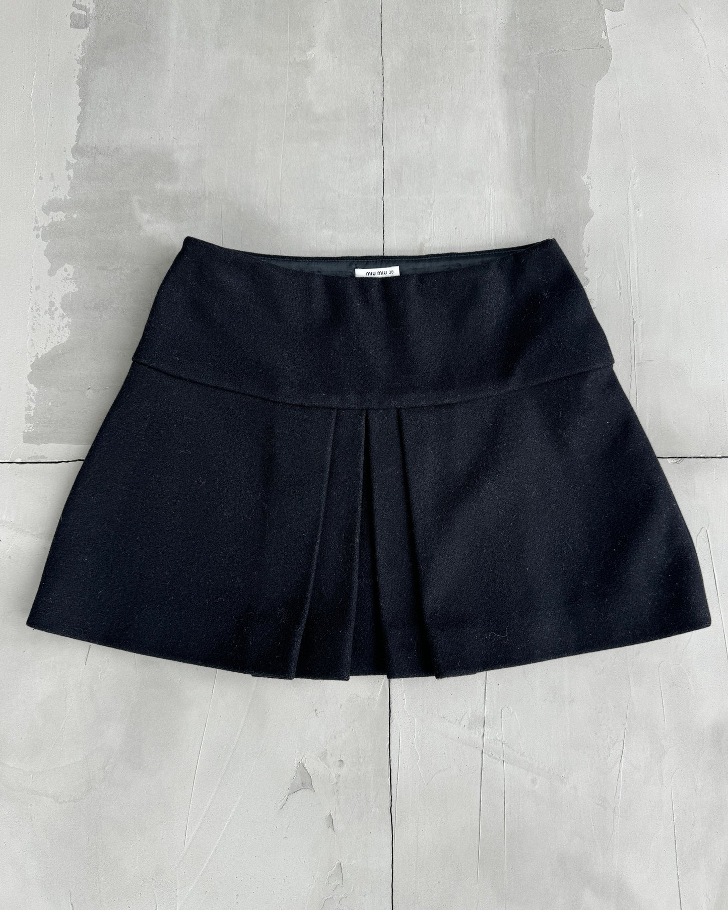 MIU MIU SS11 PLEATED WOOL MINI SKIRT - S | Small, Grey