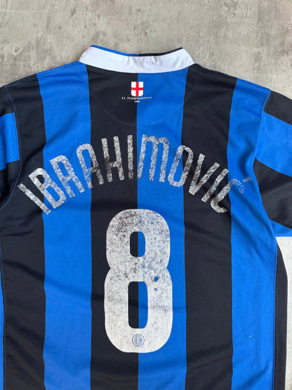 2006/2007 Inter Milan x Nike "Ibrahimovic 8" Home Football Shirt