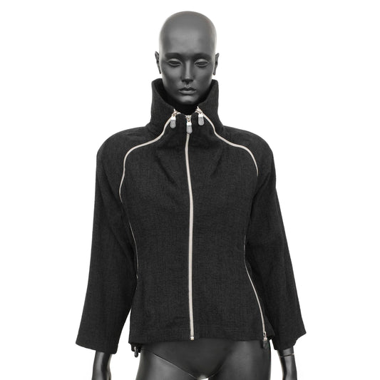 https://images.squarespace-cdn.com/content/v1/673cad159307f210013ba2f7/c37c4460-9d72-43f4-9fc1-f6e389804949/IsseyMiyake_FW1991_TranformableZipperFunnelNeckJacket_1.jpg