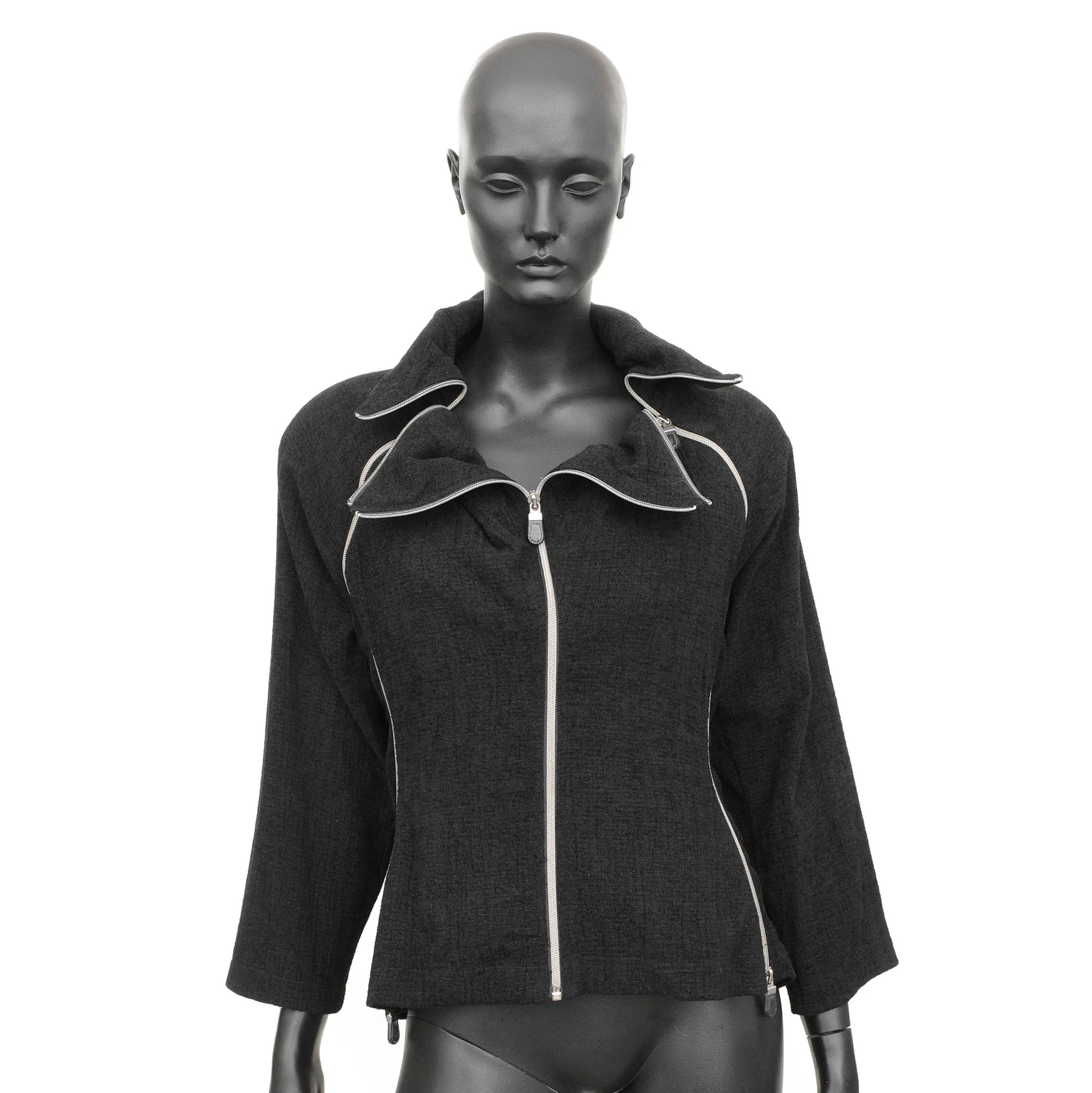https://images.squarespace-cdn.com/content/v1/673cad159307f210013ba2f7/bf57bc25-f4f8-45d4-a9b6-bdf4f2a9961e/IsseyMiyake_FW1991_TranformableZipperFunnelNeckJacket_4.jpg