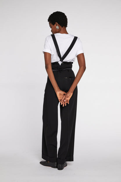 https://images.squarespace-cdn.com/content/v1/647deca2e9dd1d6177bd43cb/8e55b5a2-e374-4f58-a42c-de09f90481c8/JPGTROUSERS_+24-2.jpg