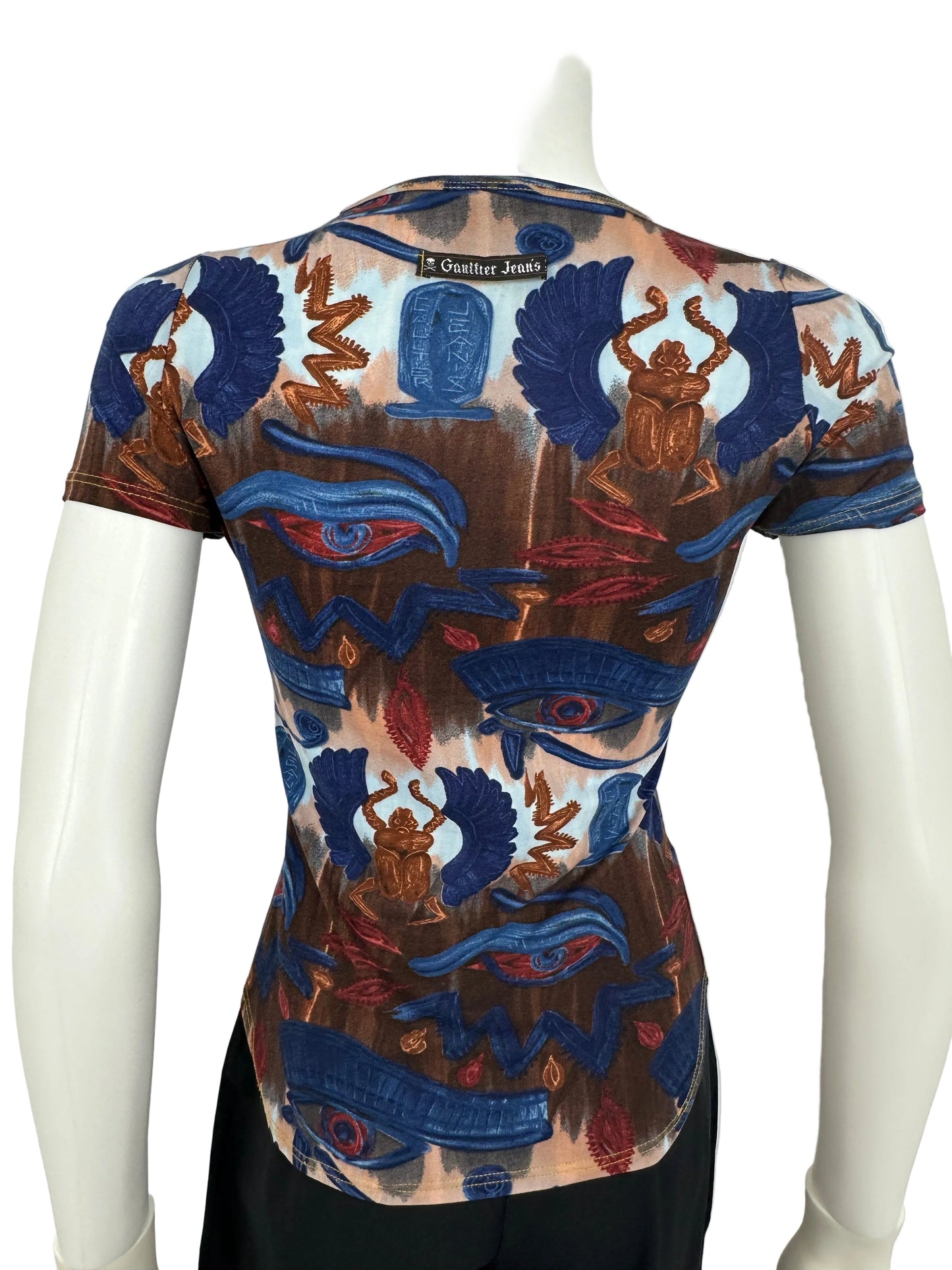 https://cdn.shopify.com/s/files/1/0900/2729/5066/files/Jean_Paul_gaultier_egypt_print_top_back.jpg?v=1771605312