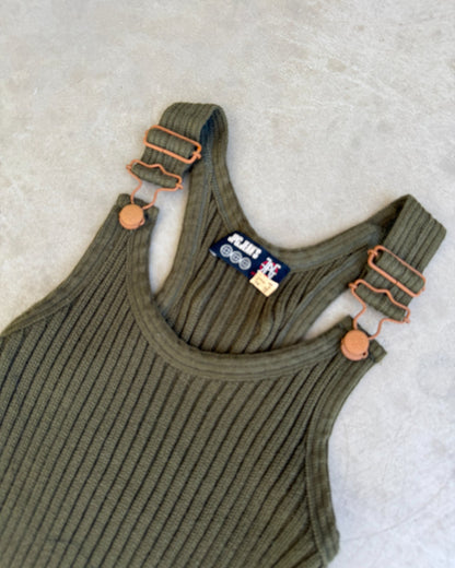 JPG Jeans Ripped Dark Green Tank Top – S-on a concrete background