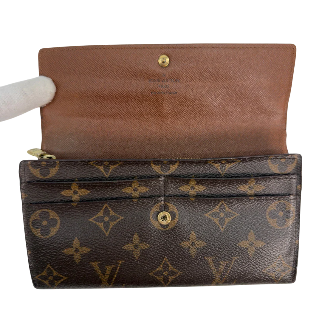 https://cdn.shopify.com/s/files/1/0564/9376/8855/files/LouisVuittonGeldbeutelPortefeuilleSarahmonogrambraun8632.webp?v=1781083840
