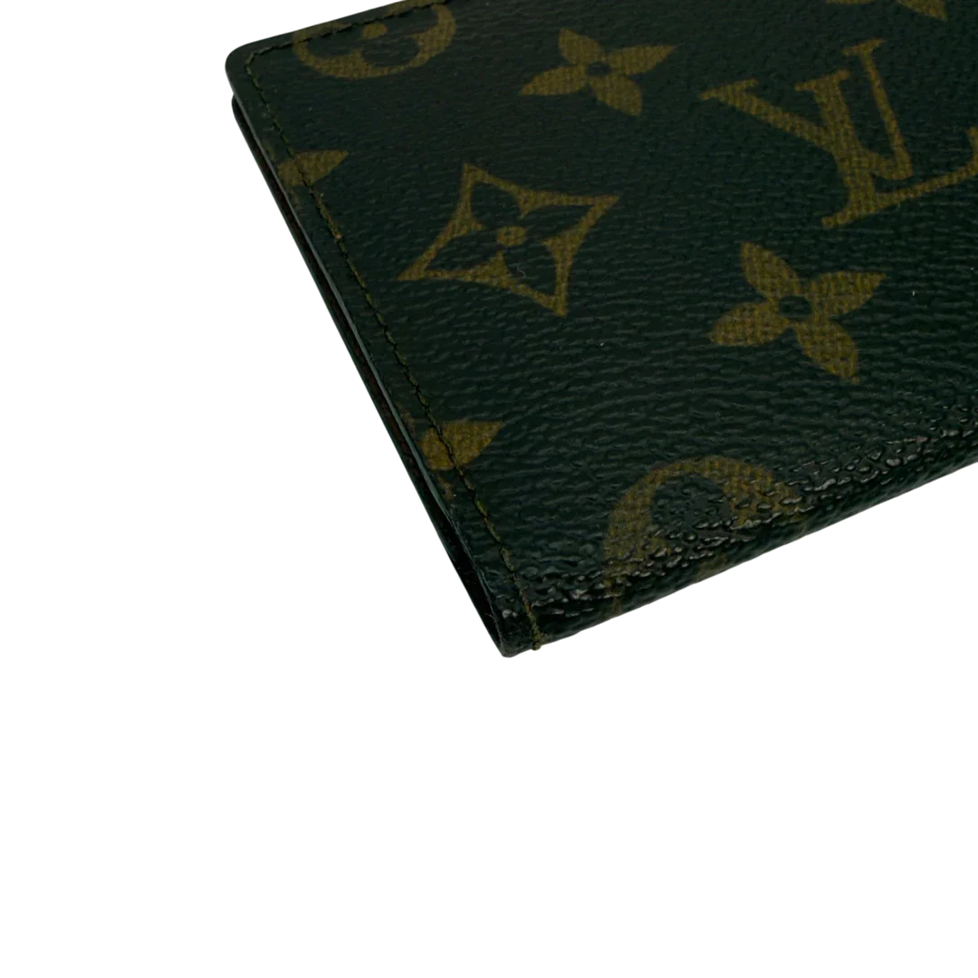 https://cdn.shopify.com/s/files/1/0564/9376/8855/files/Louis_Vuitton_Geldbeutel_Cartes_monogram_braun_vintage_LV8660.webp?v=1781084365