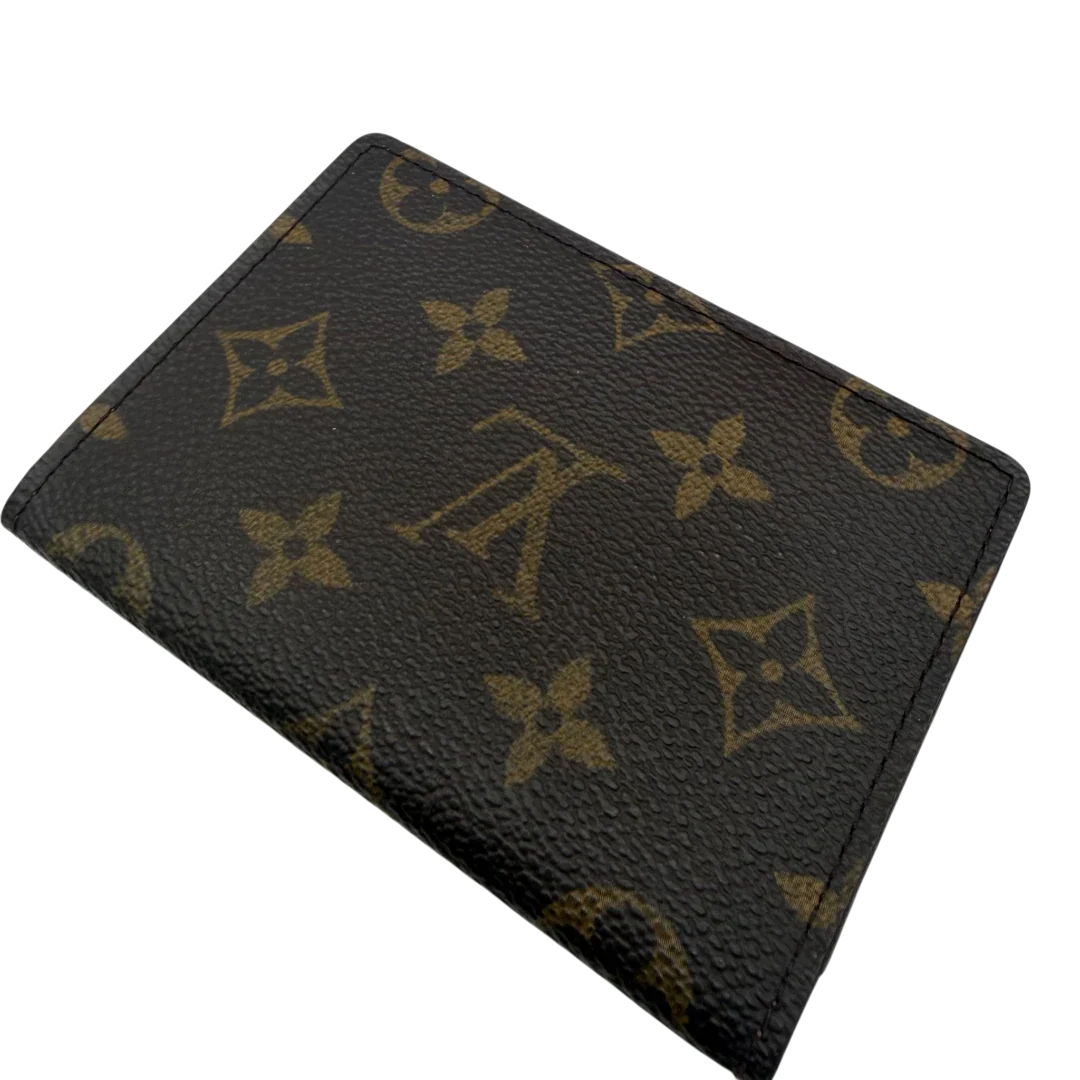 https://cdn.shopify.com/s/files/1/0564/9376/8855/files/Louis_Vuitton_Geldbeutel_Compact_Zip_monogram_braun_vintage_LV2404_0fccabc8-4e3b-4938-b3e8-5c71eb0532a8.webp?v=1773325296