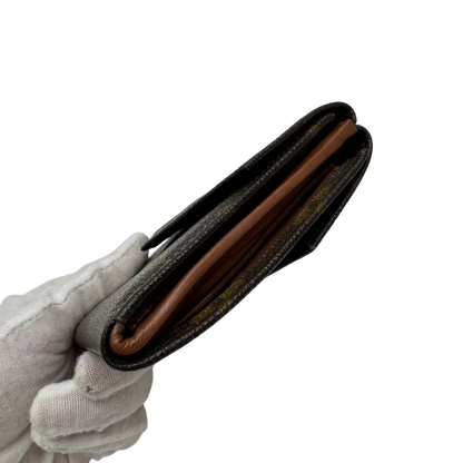 https://cdn.shopify.com/s/files/1/0564/9376/8855/files/Louis_Vuitton_Geldbeutel_Elise_monogram_braun_3_b2da7af3-115a-4d89-8c8f-d46d6685c4f2.webp?v=1784242984
