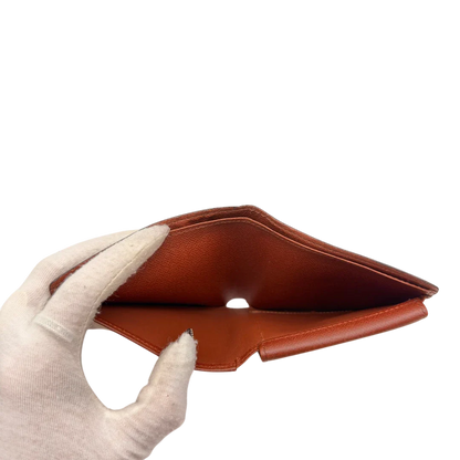 https://cdn.shopify.com/s/files/1/0564/9376/8855/files/Louis_Vuitton_Geldbeutel_Marco_monogram_braun_14.webp?v=1784243394