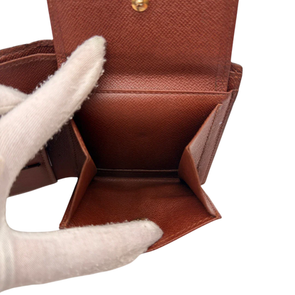 https://cdn.shopify.com/s/files/1/0564/9376/8855/files/Louis_Vuitton_Geldbeutel_Marco_monogram_braun_16.webp?v=1784243394