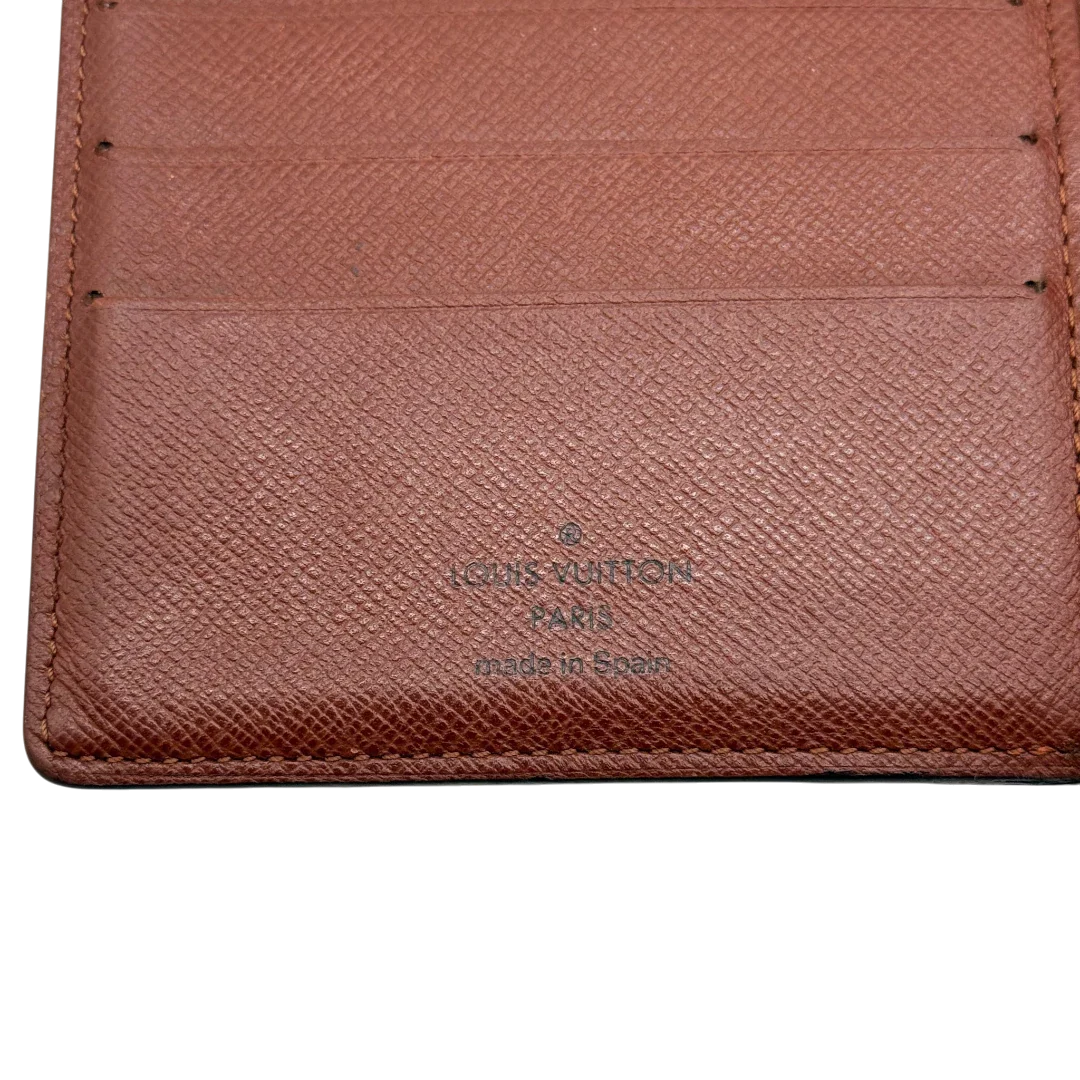 https://cdn.shopify.com/s/files/1/0564/9376/8855/files/Louis_Vuitton_Geldbeutel_Marco_monogram_braun_18.webp?v=1784243394