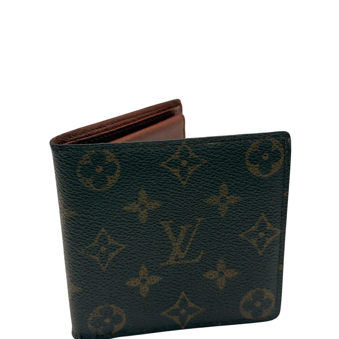 https://cdn.shopify.com/s/files/1/0564/9376/8855/files/Louis_Vuitton_Geldbeutel_Marco_monogram_braun_9_17556779-5e7e-4e1e-ab99-73053d6b6d2b.webp?v=1784243394