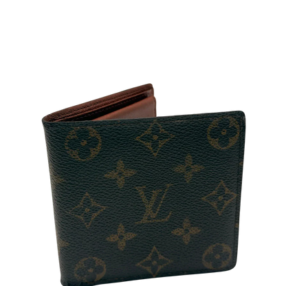 https://cdn.shopify.com/s/files/1/0564/9376/8855/files/Louis_Vuitton_Geldbeutel_Marco_monogram_braun_9_17556779-5e7e-4e1e-ab99-73053d6b6d2b.webp?v=1784243394